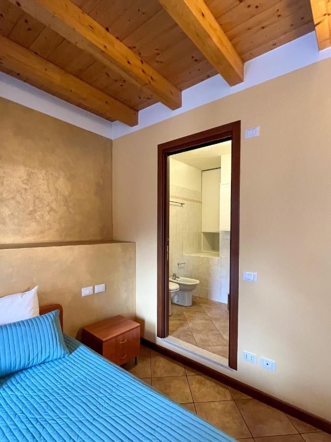 Casa Vacanze Al Lago P2 Monasterolo del Castello Kültér fotó